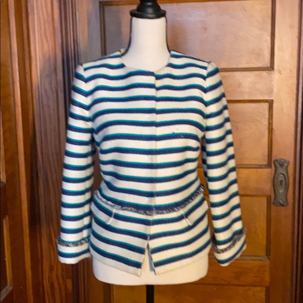 Talbot’s snap-up cotton-blend blazer